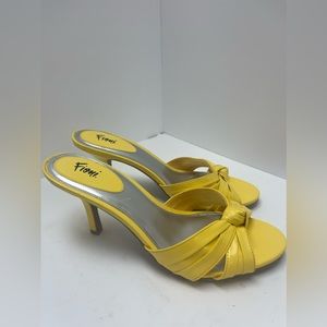 Fioni yellow size 11 low heel slip on